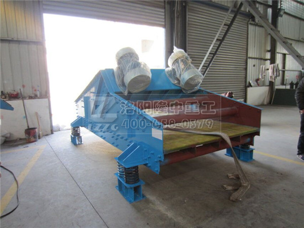 振動(dòng)脫水篩